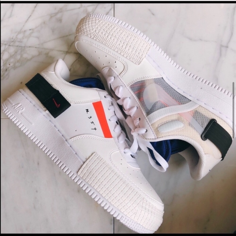 Nike Air Force 1 - Picture 4 of 8